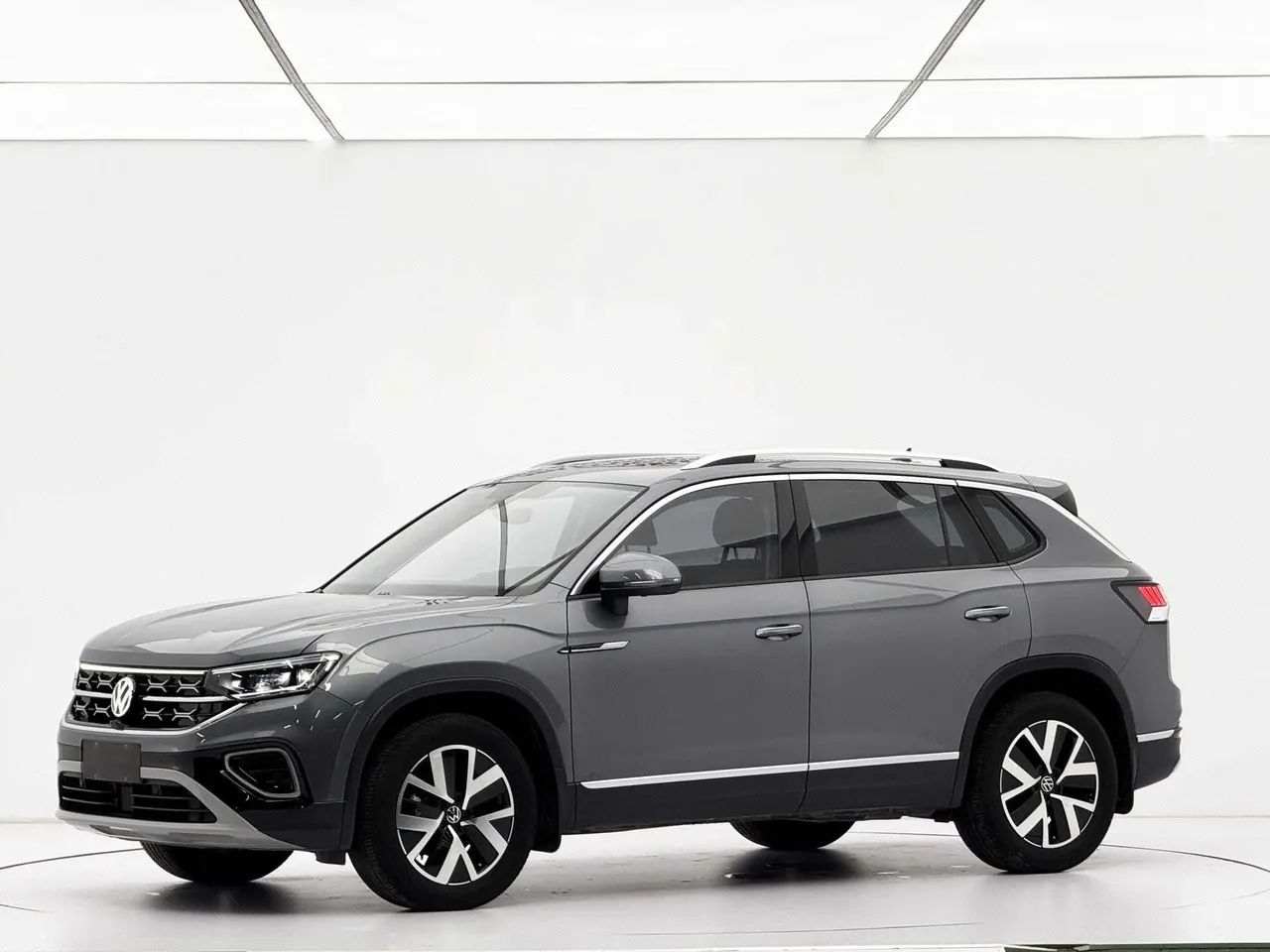 打开图片灯箱:Volkswagen 2023 Tanyue 1.4TSI 280TSI Two-Drive Luxury Plus Advanced Edition Automatic Gear