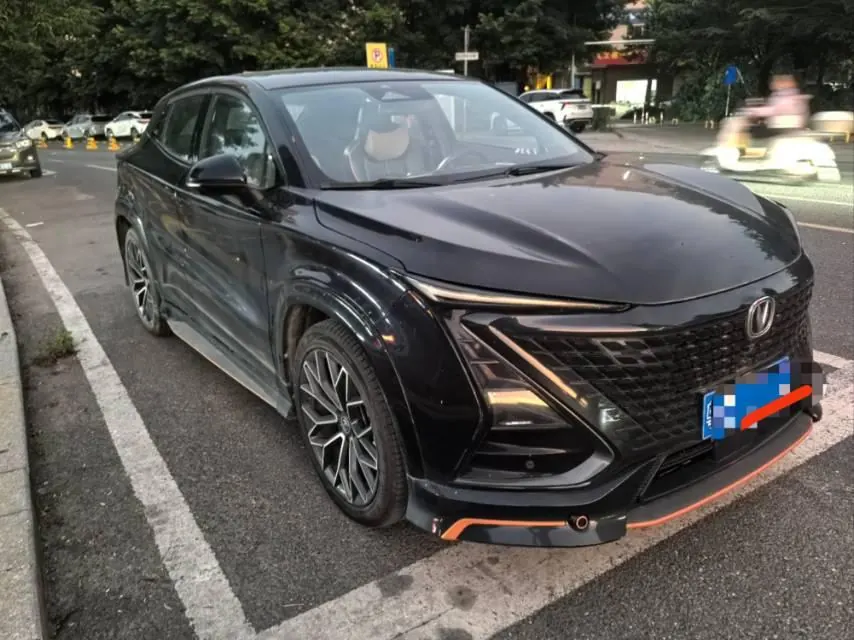 ChangAn 2022 UNI-T 1.5T honorable automatic gear 3