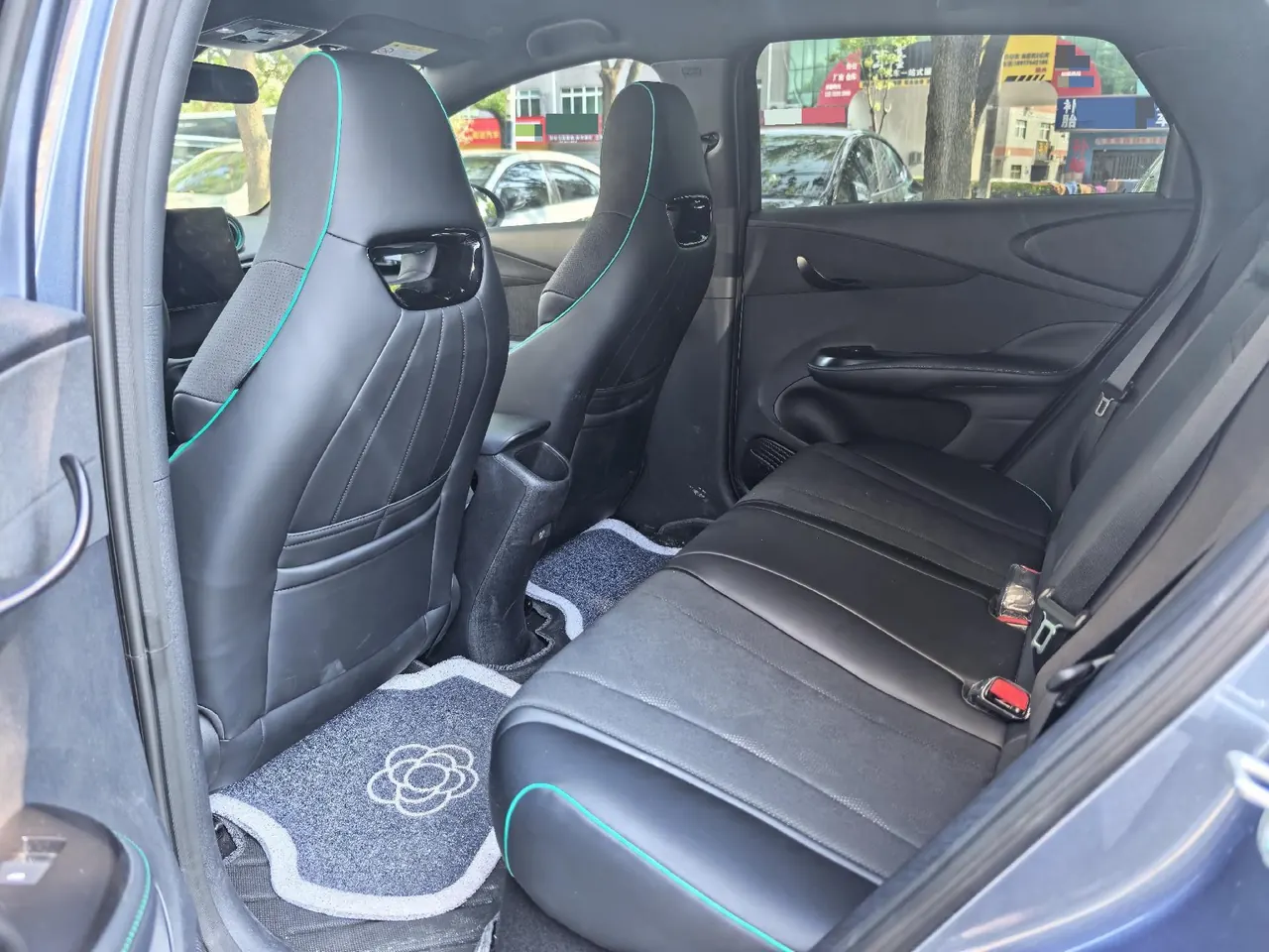 BYD 2023 Dolphin 420km Fashion Edition Automatic 4