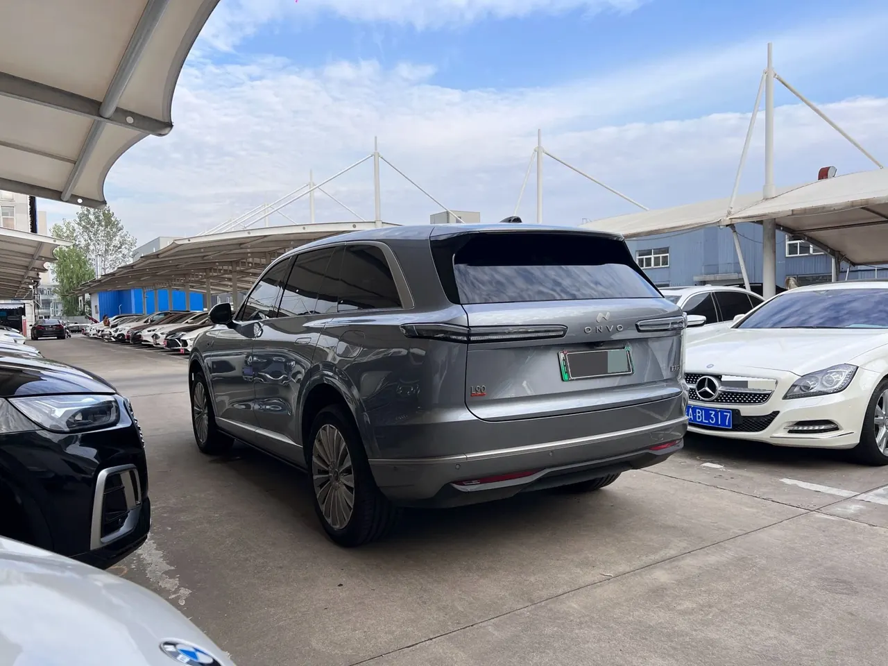 ONVO 2025 L90 Ultra Six‑Seater Automatic 8