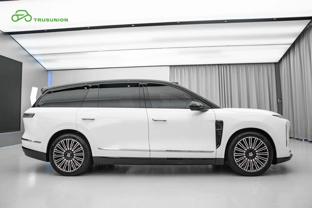 NIO 2026 ES8 6-seat executive deluxe automatic gear 2