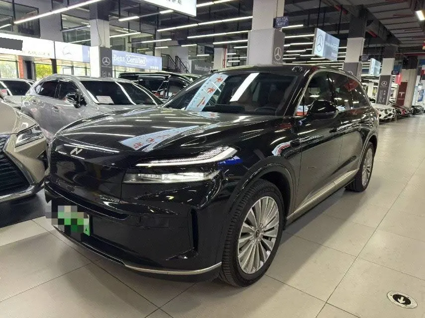 ONVO 2025 L90 Ultra Six‑Seater Automatic - View 1