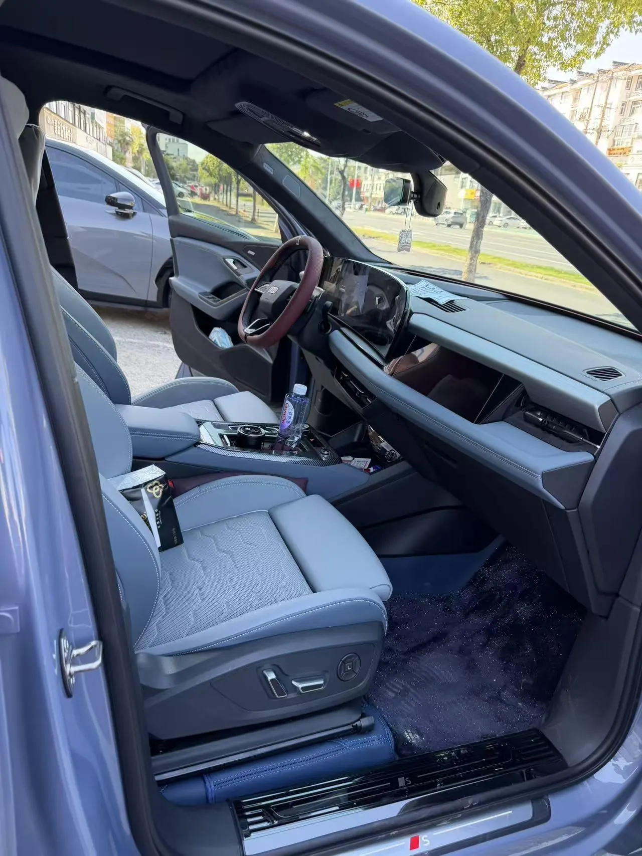 Audi 2026 Q6L Sportback e-tron Long Endurance Edition Automatic Gear 3