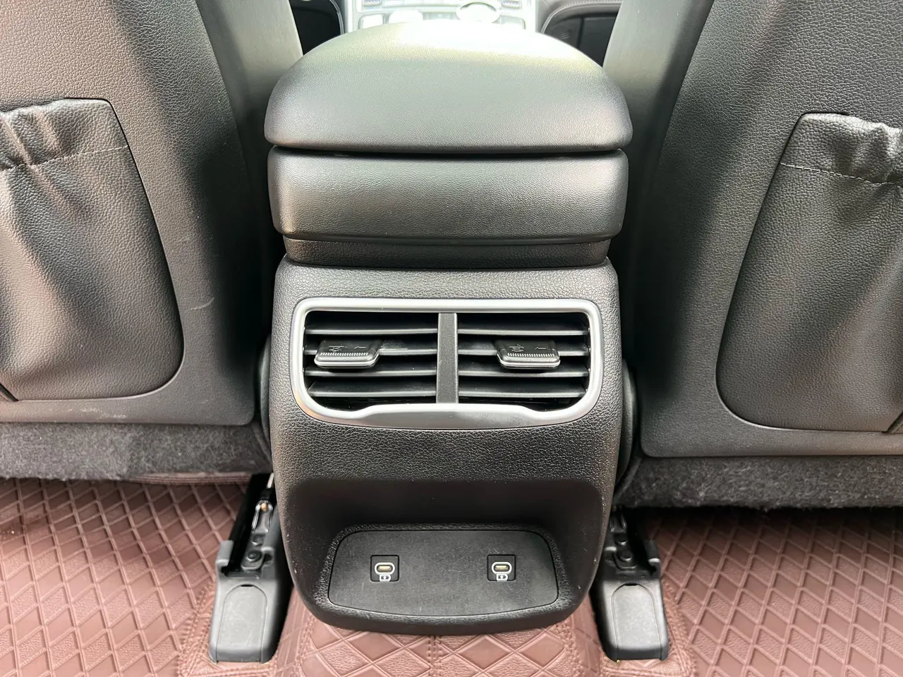 Hyundai 2023 Shengda Traveler 2.0TGDi 380TGDi GLX Two-Drive Elite Edition Automatic Gear 15