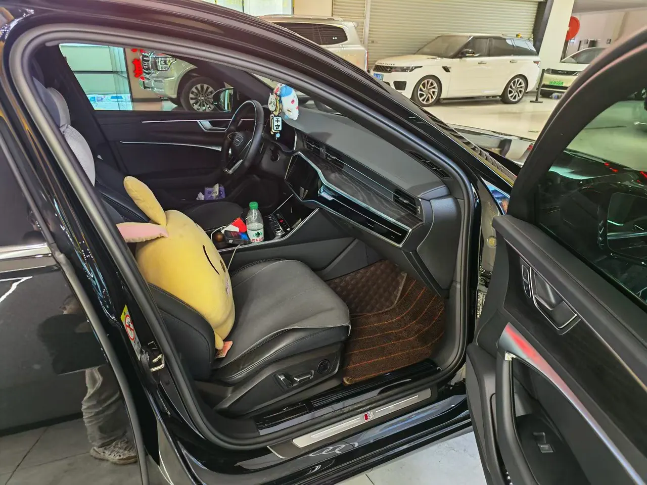 Audi 2023 A6L 2.0TFSI 45TFSI Zhenzhiya Automatic Gear 3