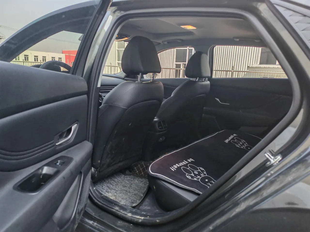 Hyundai 2026 Elantra -3-compartment 1.5 stepless LUX premium automatic gear 6