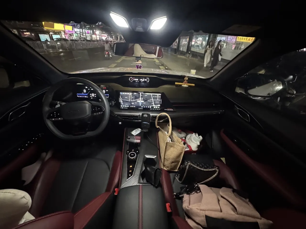 Oshan 2022 Z6 1.5T Blue Whale Zhihang Automatic Gear 5