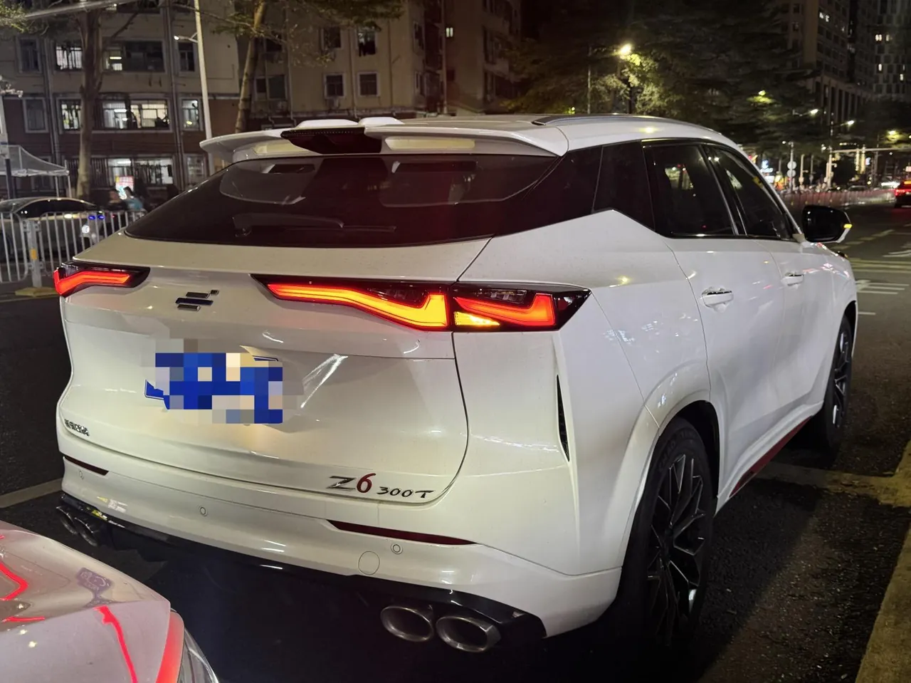 Oshan 2022 Z6 1.5T Blue Whale Zhihang Automatic Gear 8