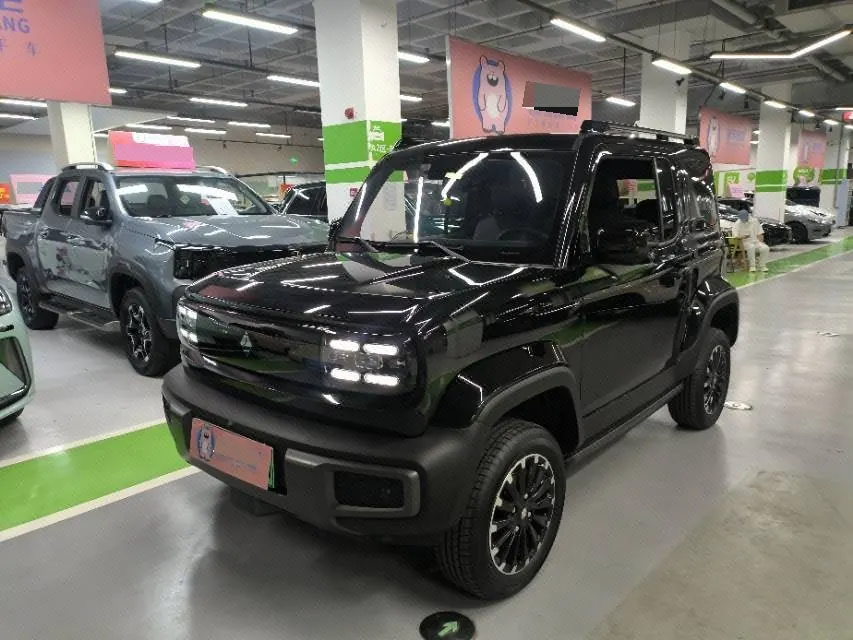 Открыть галерею: BaoJun 2023 Yue also flagship automatic gear