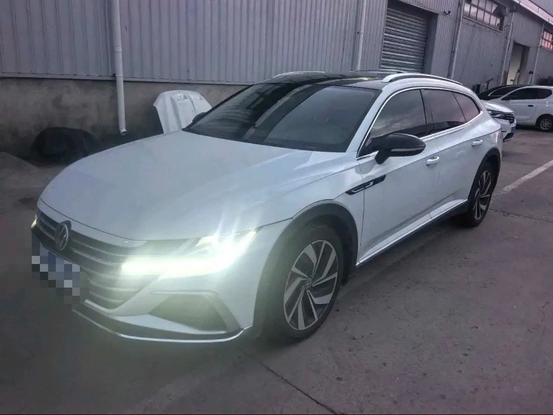 Open image lightbox: Volkswagen 2021 CC Hunting Car 2.0TSI 380TSI Hunting Heart Edition Automatic Gear