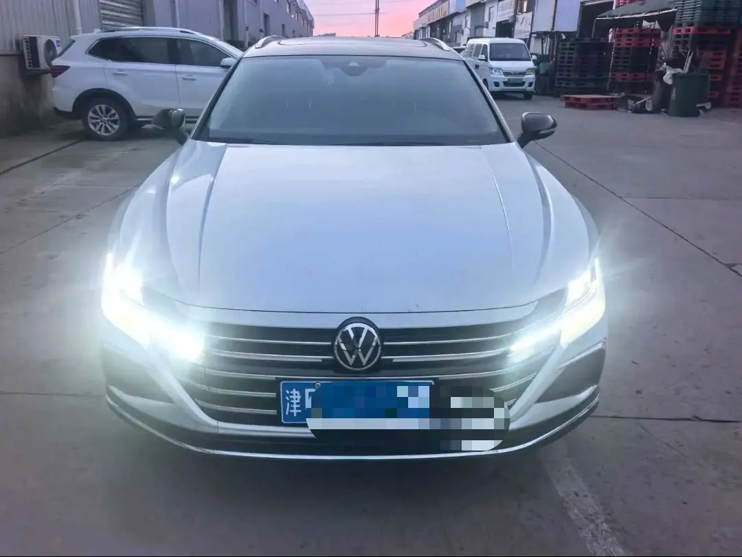 Volkswagen 2021 CC Hunting Car 2.0TSI 380TSI Hunting Heart Edition Automatic Gear 2