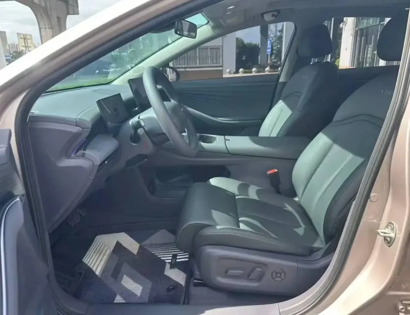 Nissan 2026 N6 1.5 180 Pro automatic gear 3