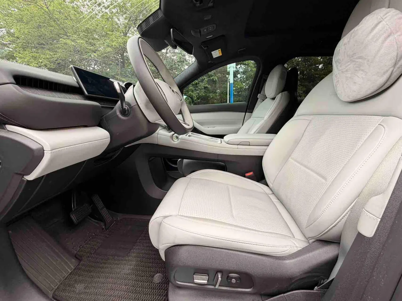 NIO 2024 ES6 75kWh automatic gear 6