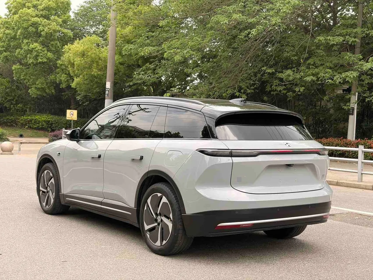 NIO 2024 ES6 75kWh automatic gear 7