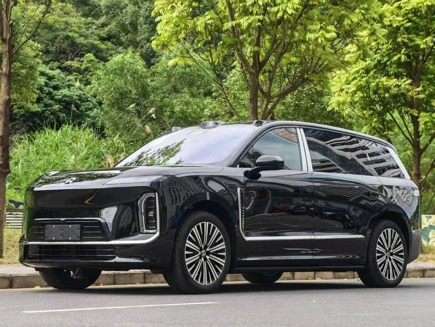 Открыть галерею: NIO 2026 ES 9 102kWh executive channel deluxe automatic gear