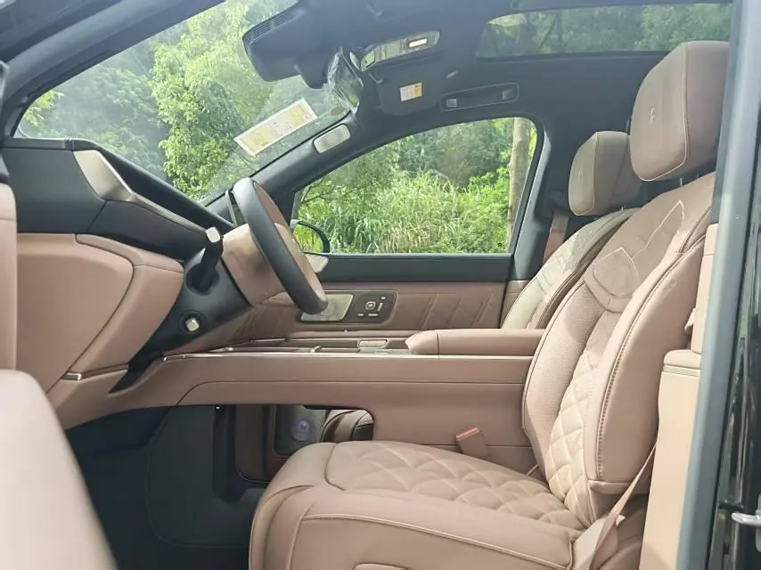 NIO 2026 ES 9 102kWh executive channel deluxe automatic gear 3