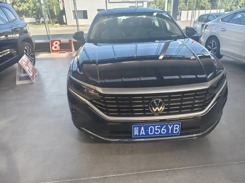 Volkswagen 2026 Passat 2.0TSI 380TSI Subut Longteng Edition Automatic Gear 3