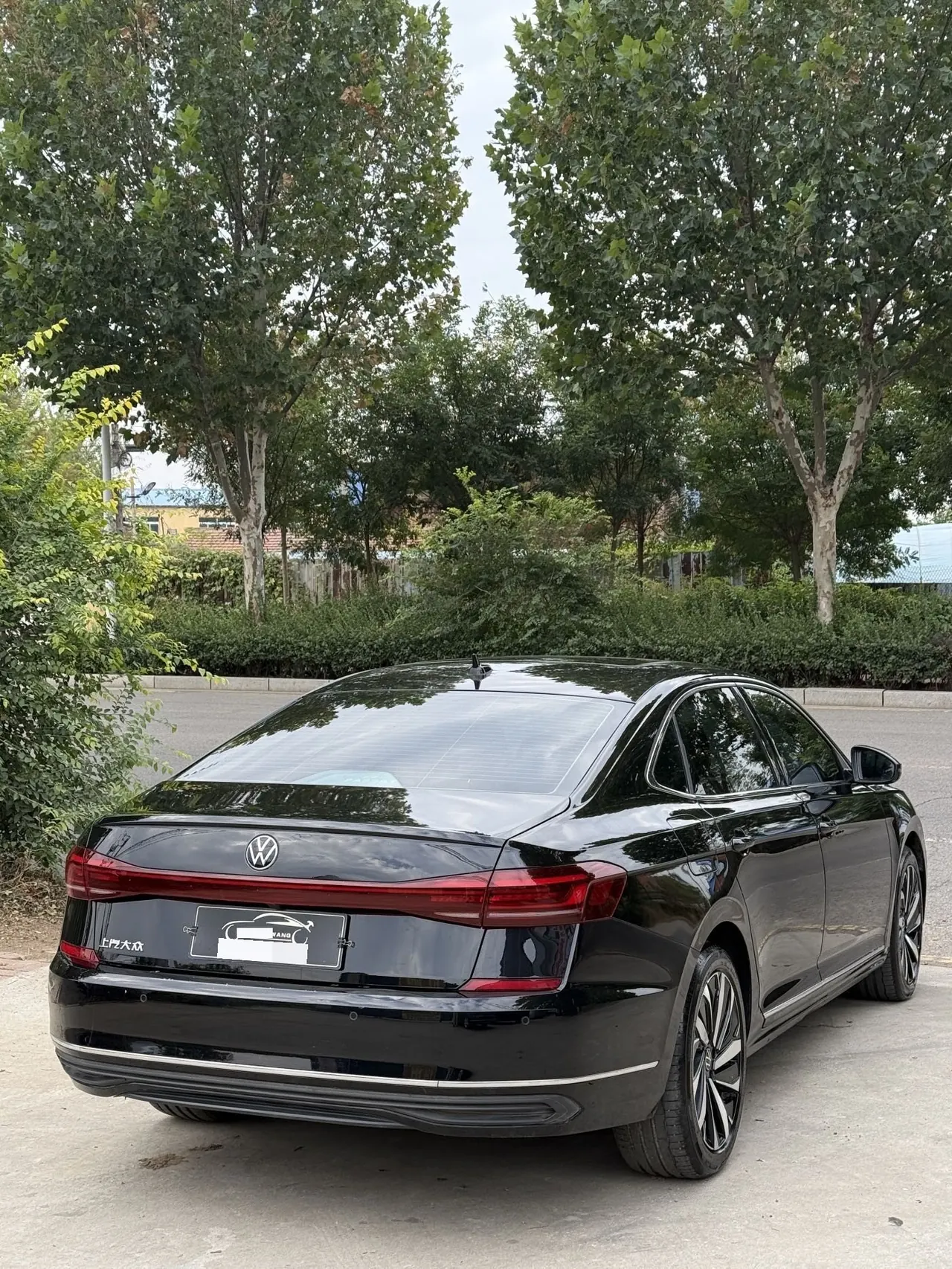 Volkswagen 2026 Passat 2.0TSI 330TSI outstanding elite edition automatic gear 6