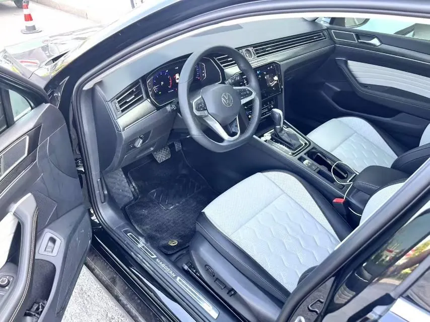 Volkswagen 2026 Magotan 2.0TSI 380TSI 30 million selected luxury automatic gear 4