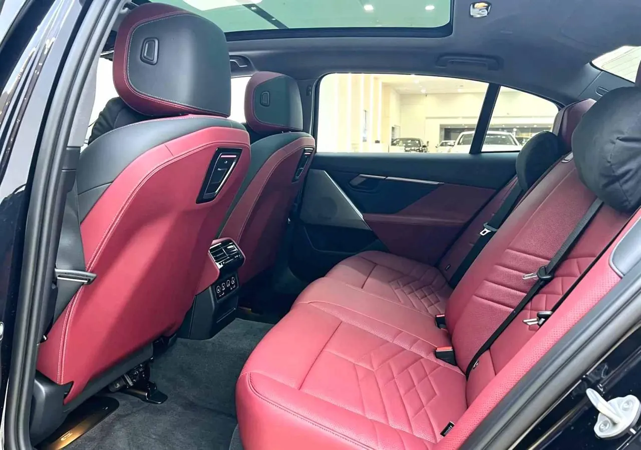 BMW 5 Series 2026 525Li 48V 2.0T M Sports Suit (Modified) Automatic Gear 7