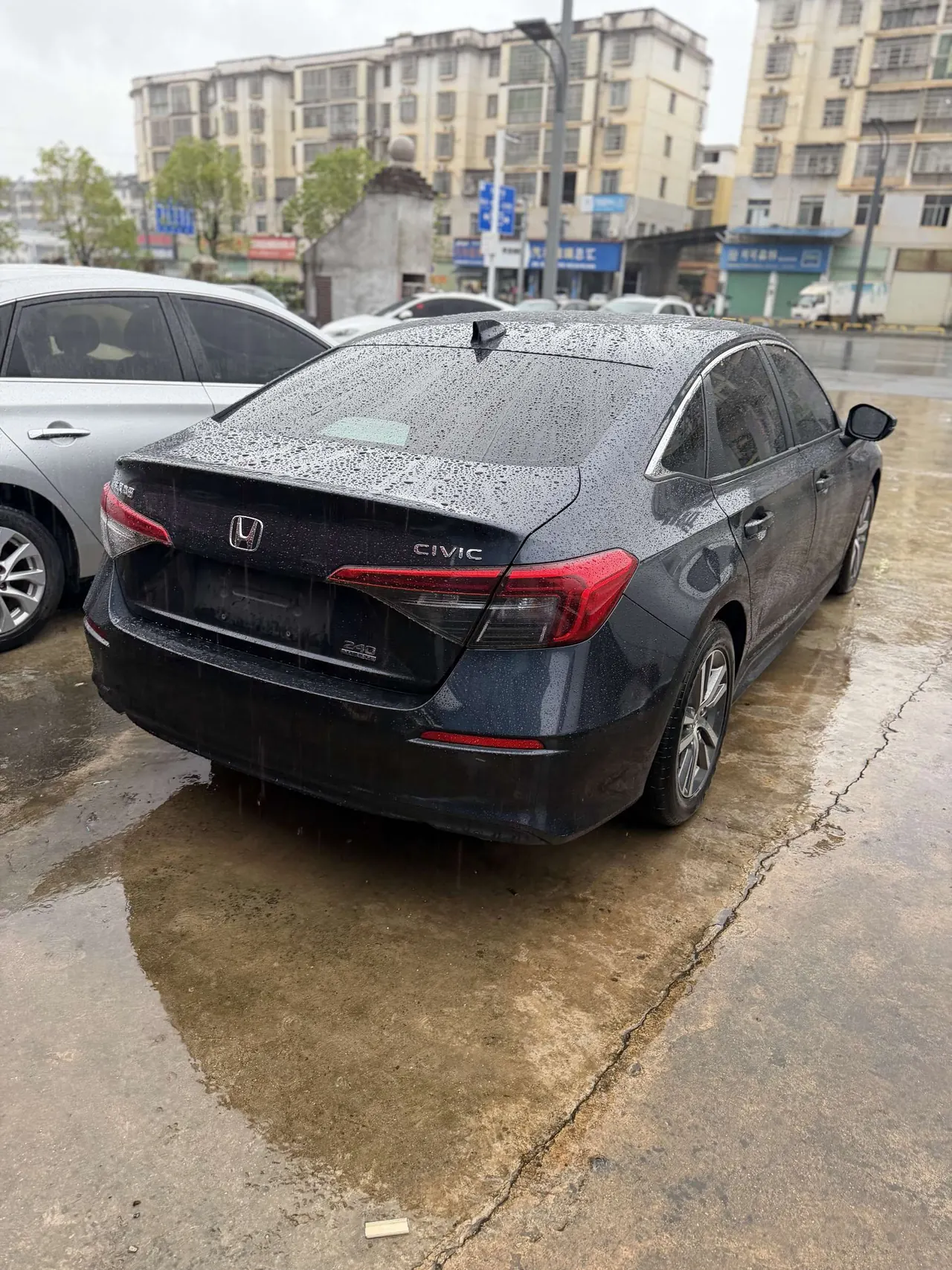 Honda 2022 Civic 1.5T Stepless 240TURBO Dynamic Automatic Gear 3