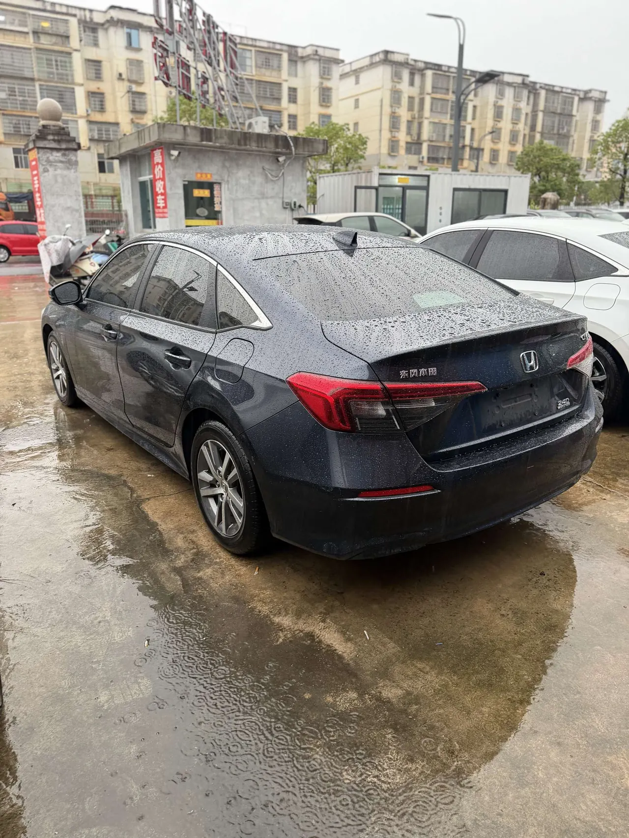 Honda 2022 Civic 1.5T Stepless 240TURBO Dynamic Automatic Gear 4