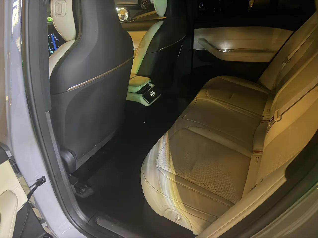 NIO 2024 ES6 75kWh automatic gear 4
