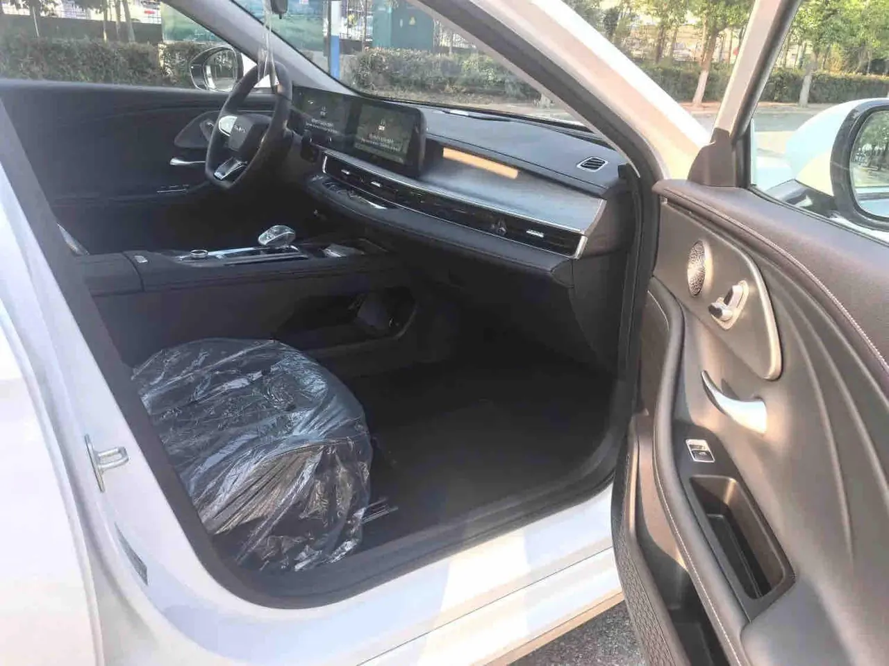 Chery 2025 Erez 8 1.6T Automatic Gear 5
