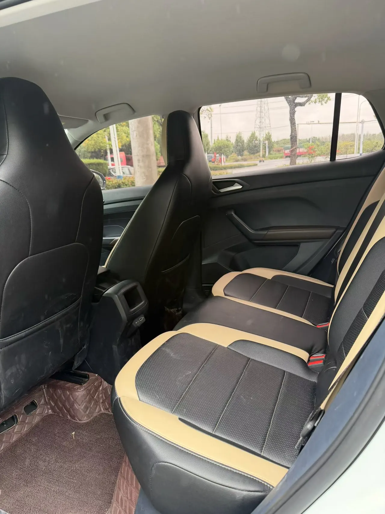 Volkswagen 2025 Tuyue Xinrui 1.5 Ruijin Edition Automatic Gear 4