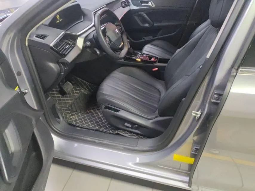 Peugeot 2022 408 1.6T Light Edition Automatic Gear 5