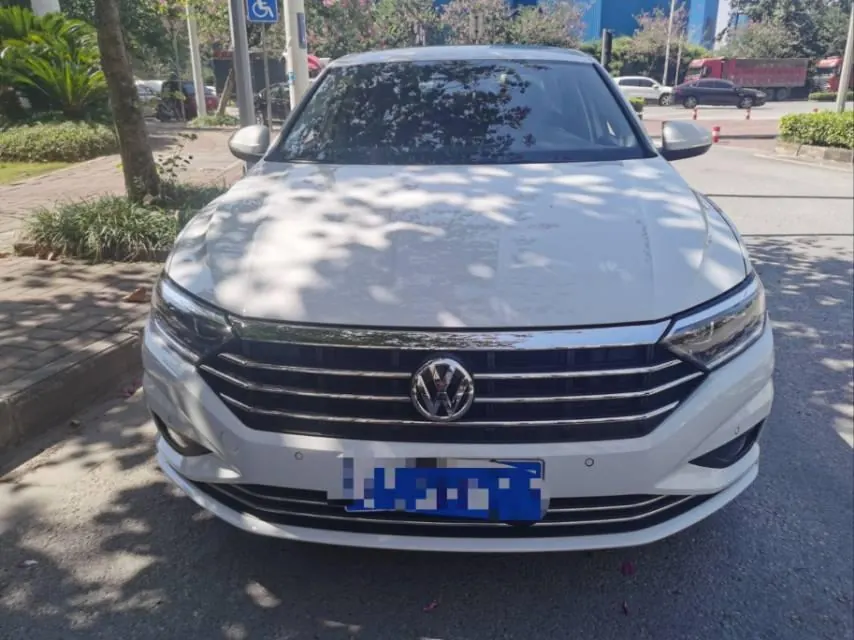 Volkswagen 2020 Sagitar 1.2TSI 200TSI Comfortable Automatic 2