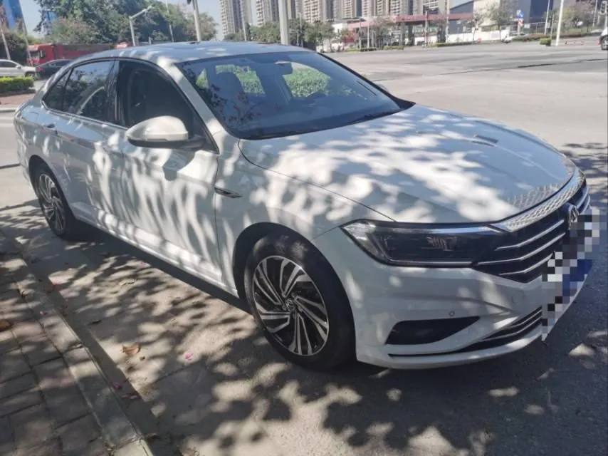 Volkswagen 2020 Sagitar 1.2TSI 200TSI Comfortable Automatic 3