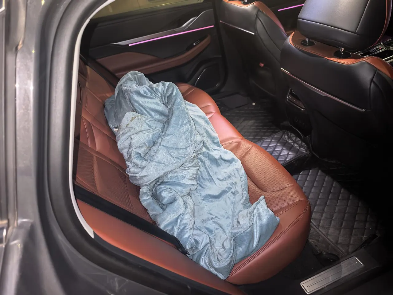 Lincoln 2022 Lincoln Z 2.0T I Enjoy Premium Edition (Change) Automatic Gear 5