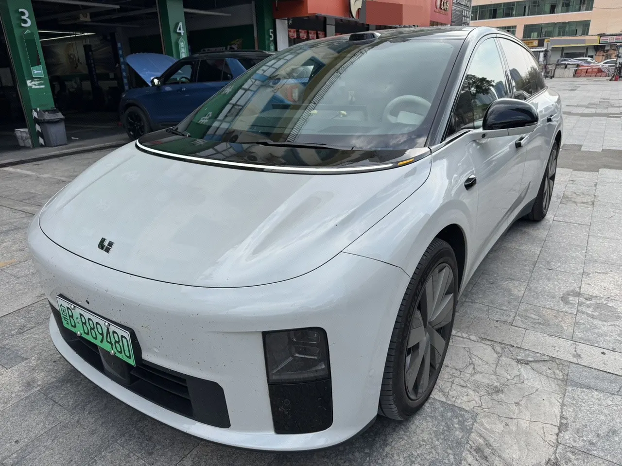 Открыть галерею: Li 2025 i6 four-wheel drive basic automatic transmission