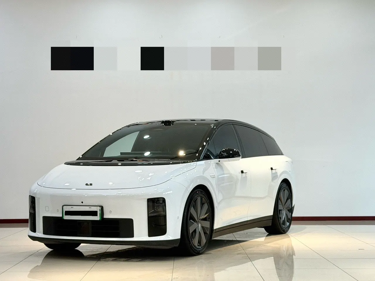 Открыть галерею: Li 2025 i6 four-wheel drive basic automatic transmission
