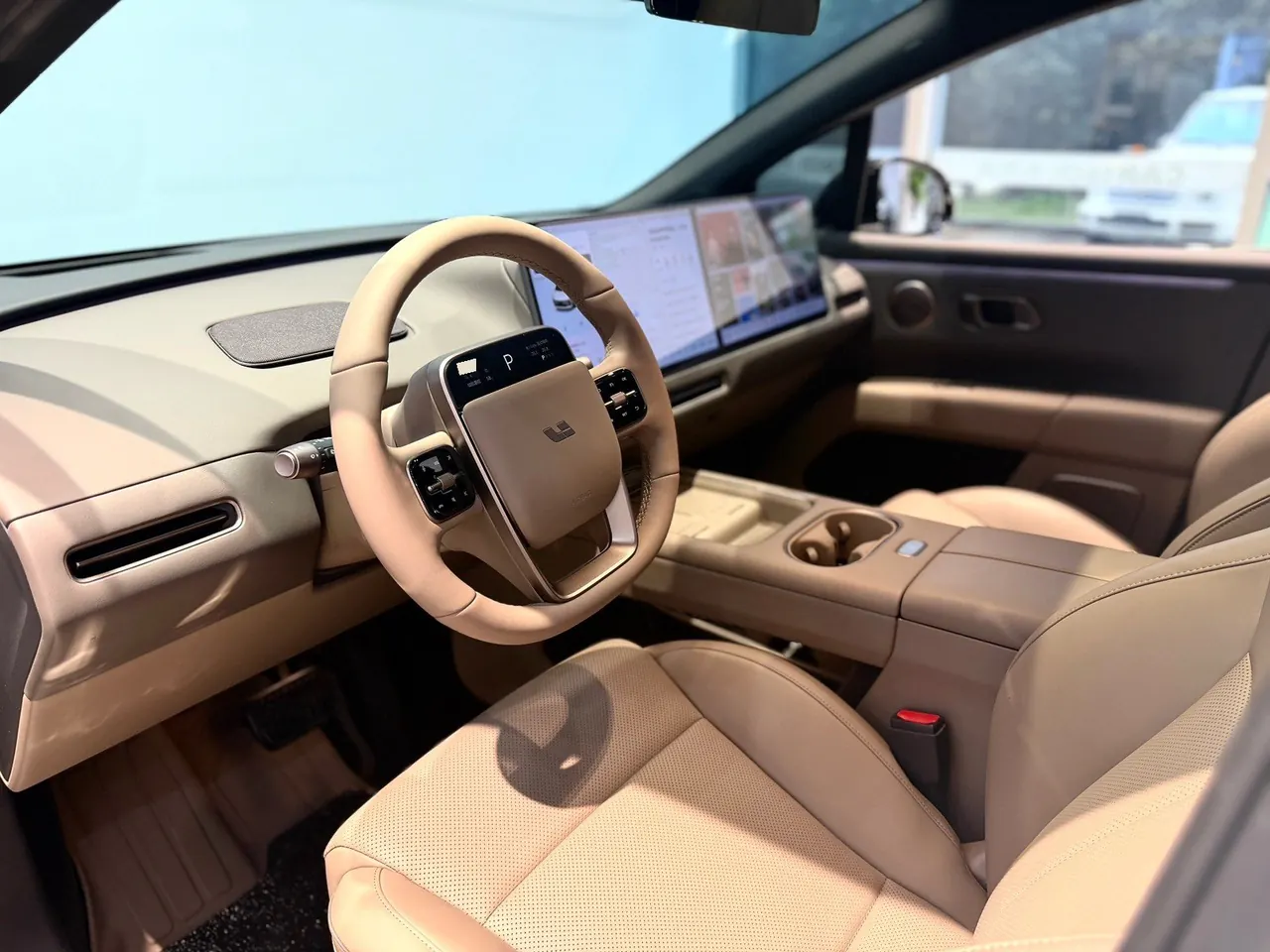 Li 2025 i6 four-wheel drive basic automatic transmission 6