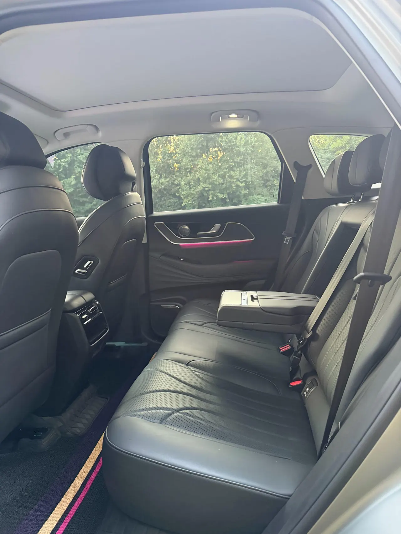 Chery 2024 Fengyun T9 C- DM 1.5T 120 Long Endurance Comfortable 5-seat Automatic Gear 5