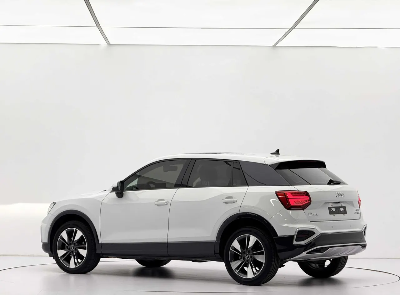 Audi 2022 Q2L 1.4TFSI 35TFSI Fashion Elegant Automatic 4