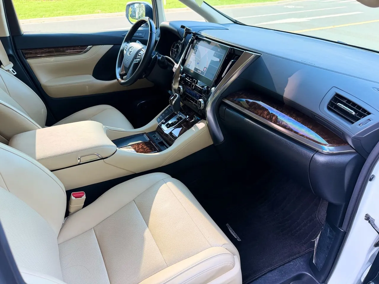 Toyota Erffa (Imported) 2021 Erffa 2.5 Stepless Deluxe Edition Automatic Gear 13