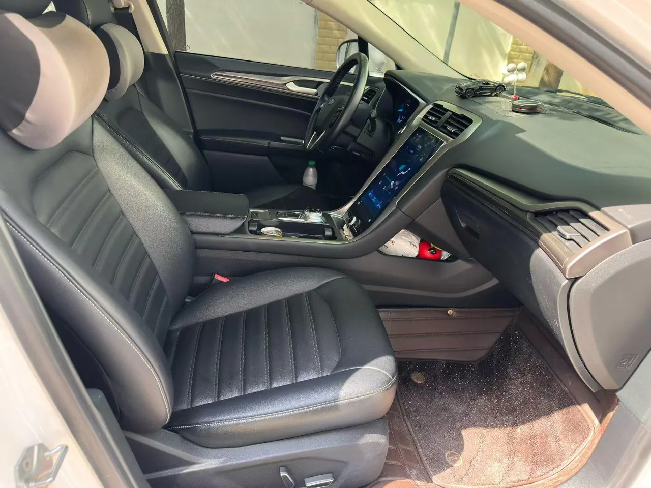 Ford 2020 Mondeo 1.5T EcoBoost 180 Luxury Automatic Gear 5