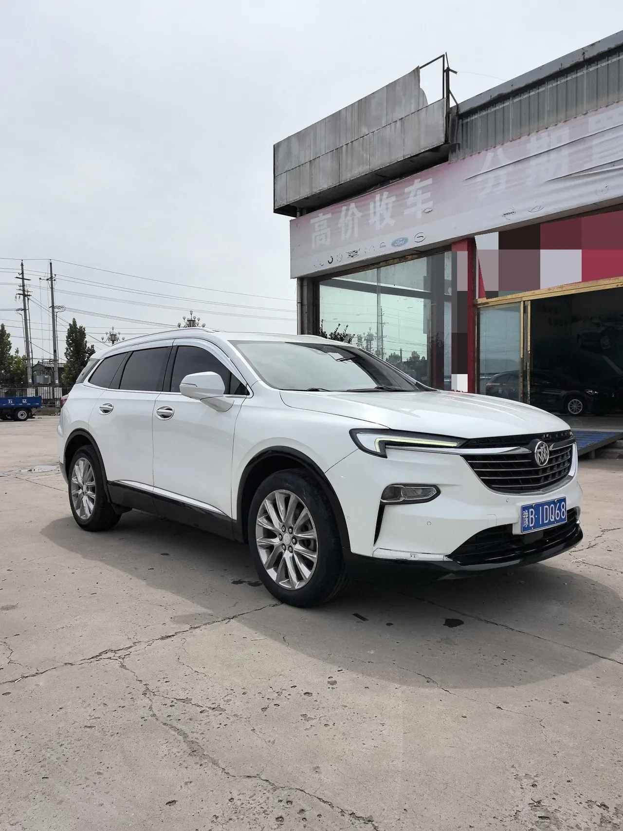 Buick 2020 Angke Flag 2.0T 28T Four-wheel Drive Flagship Automatic Gear 3