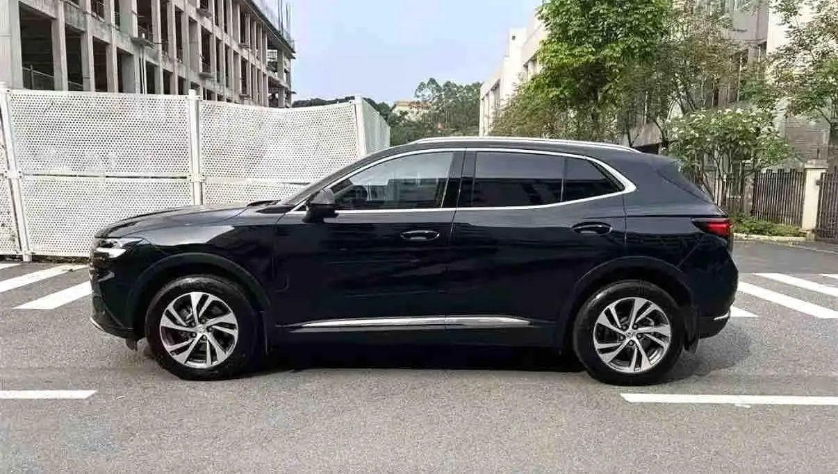 Buick 2022 Angkewei S 48V 1.5T 552T Two-Drive Luxury Automatic Gear 2