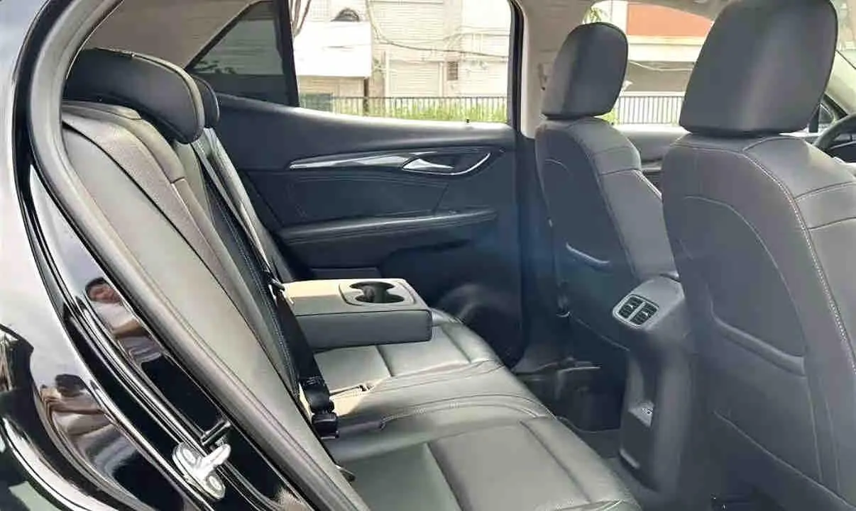 Buick 2022 Angkewei S 48V 1.5T 552T Two-Drive Luxury Automatic Gear 5