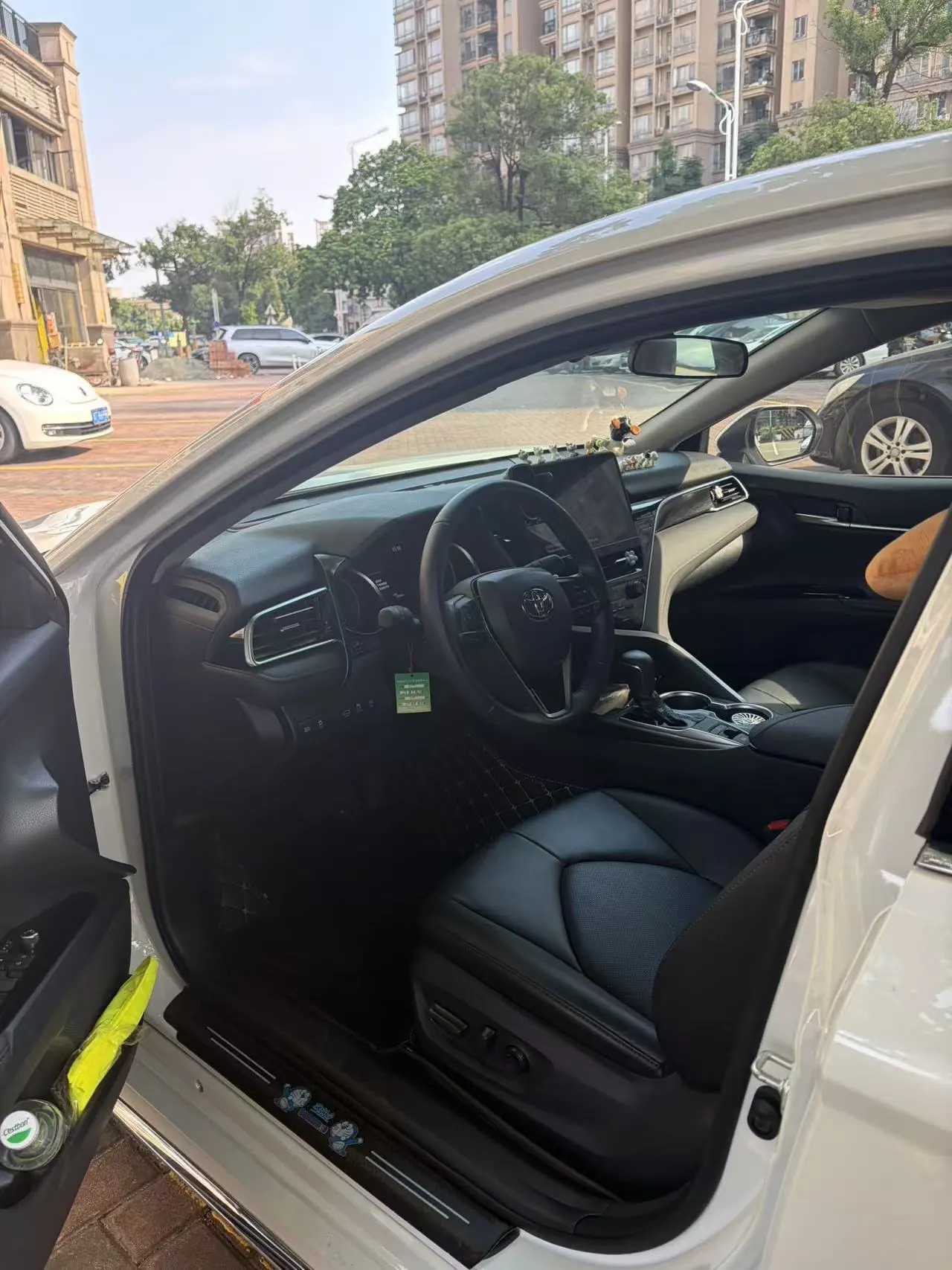 Toyota 2023 Camry 2.0G Stepless Deluxe Edition Automatic Gear 2