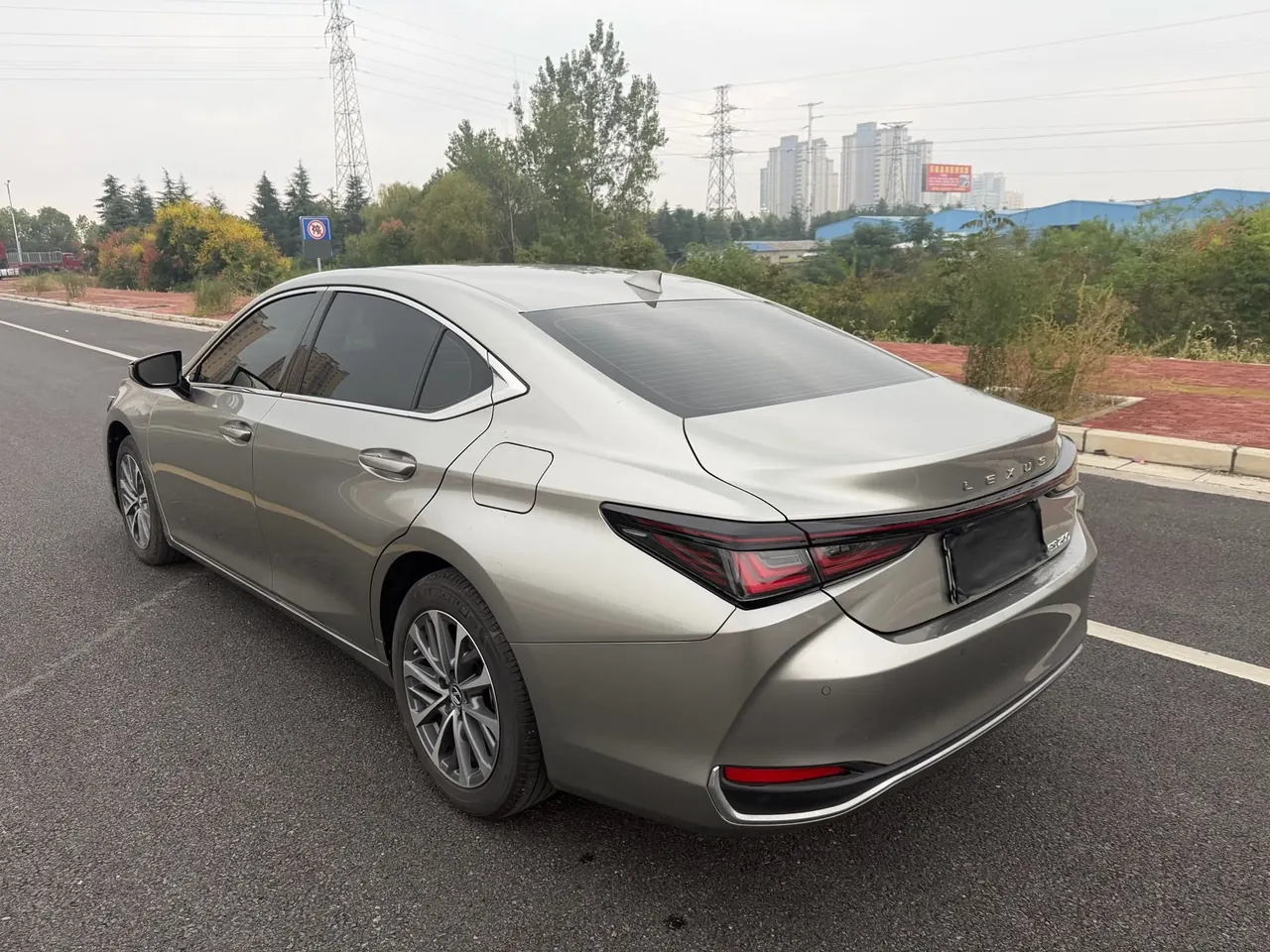 Lexus ES (Imported) 2025 ES200 2.0 Stepless Edition Automatic Gear 12