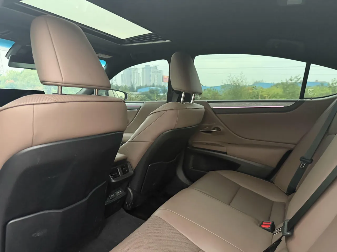 Lexus ES (Imported) 2025 ES200 2.0 Stepless Edition Automatic Gear 8