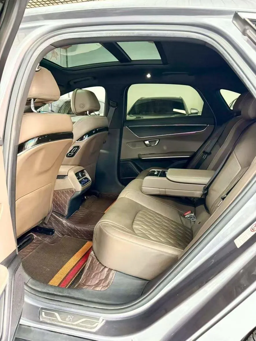 BYD 2020 Han DM 2.0T 4-wheel drive performance version noble automatic gear 4