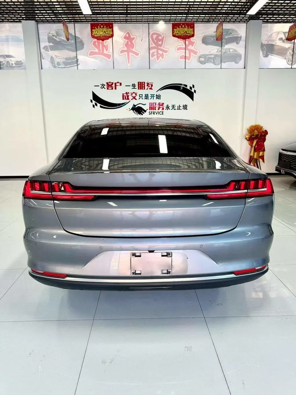 BYD 2020 Han DM 2.0T 4-wheel drive performance version noble automatic gear 6