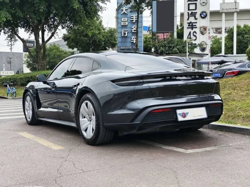 Porsche Taycan (Imported) 2020 Taycan Taycan Automatic 2