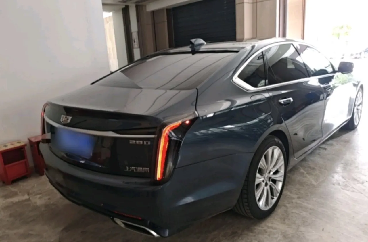 Cadillac 2023 CT6 2.0T 28T luxury automatic gear 4